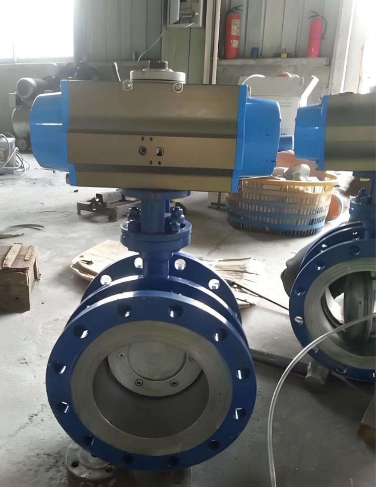 SD643H�����s���y